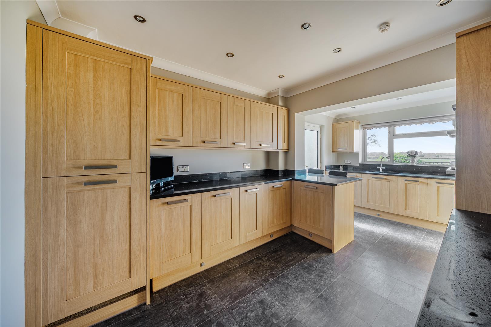 The Dell, Pontlliw, Swansea, SA4 9ET